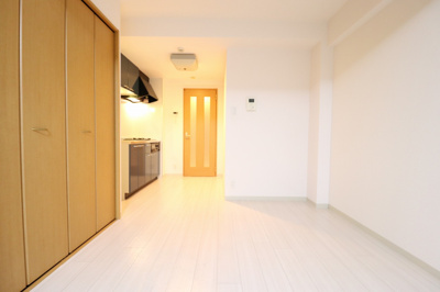 【居間・リビング】 | メゾンバイタルＤ棟