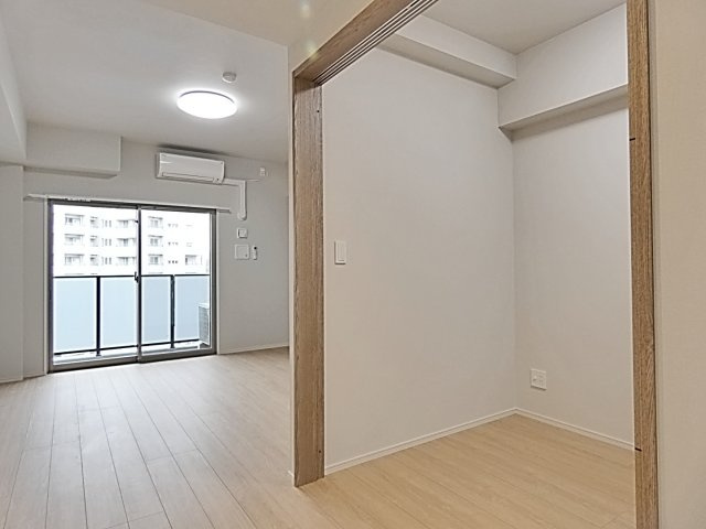 ＲＡＸＡ覚王山の内装|明るい室内です