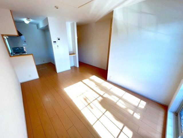 【居間・リビング】