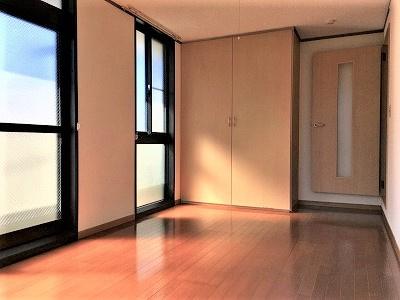 レオパレス久松の居間・リビング