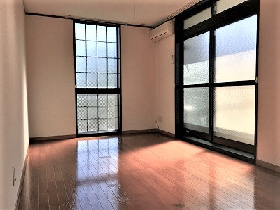 レオパレス久松