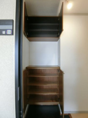 【玄関】 | グリーンフィールドC棟