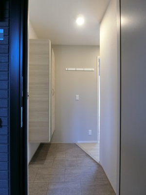 【玄関】 | セレスティアル道笑町