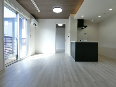 【居間・リビング】 | セレスティアル道笑町