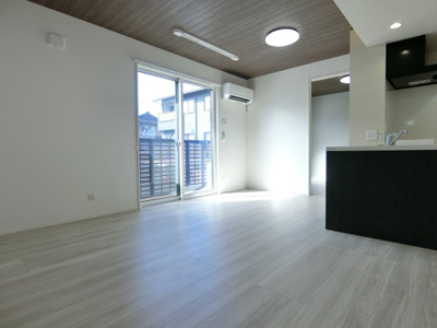 【居間・リビング】 | セレスティアル道笑町