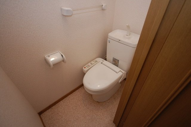 メゾンド・アブリールのトイレ|トイレも気になるポイント
※現況優先

　同タイプ参考