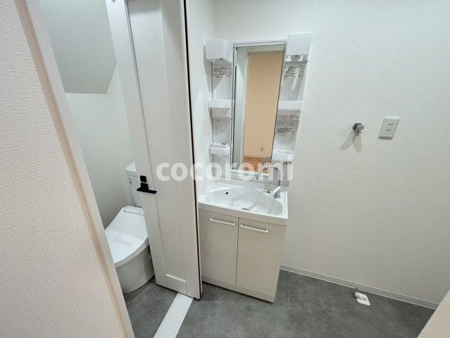 宮野町戸建ての洗面所