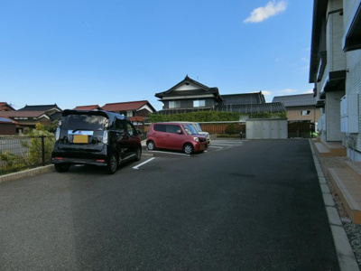 【駐車場】 | ラフレシール