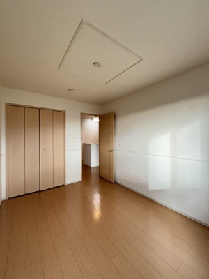 【洋室】 | ラフレシール