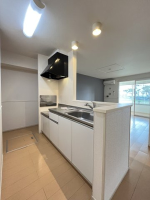 【キッチン】 | ラフレシール