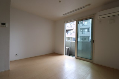 【居間・リビング】 | ルーチェ新森Ⅰ