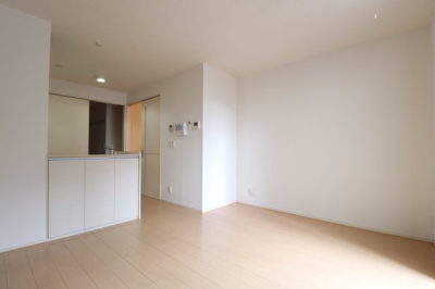 【居間・リビング】 | ルーチェ新森Ⅰ