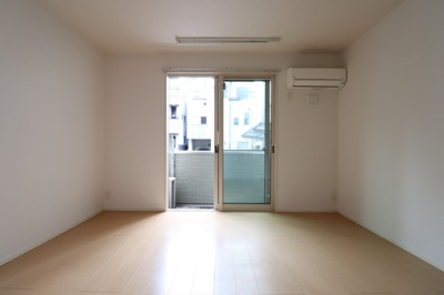 【居間・リビング】 | ルーチェ新森Ⅰ