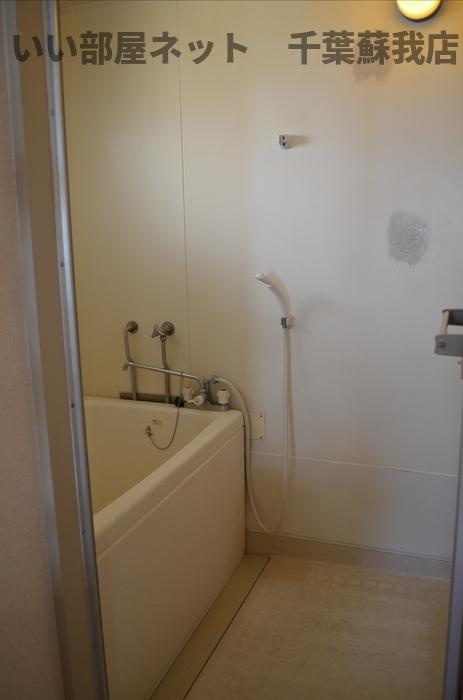 スカイハイツ池田　Bの浴室|落ち着いた空間のお風呂です