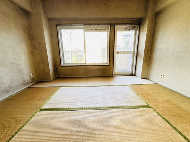 サンノーマンション　3階の和室