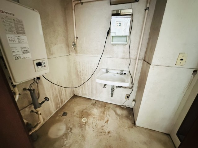 サンノーマンション　3階の独立洗面台