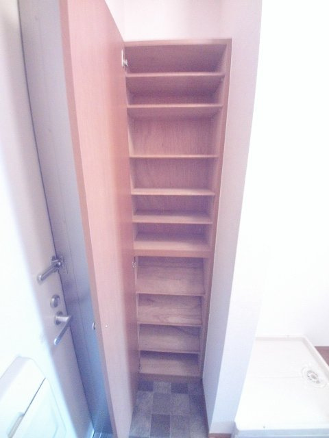 メゾンみどりの玄関