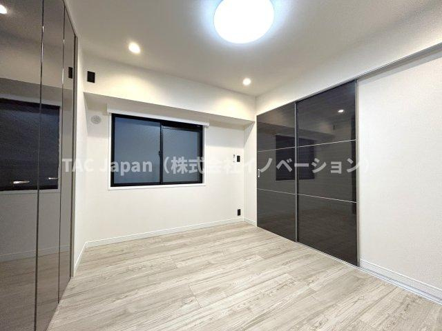 ダイアパレス元浅草Ⅱの洋室|感性を育むプライベートルームはシンプルでスマートな空間。好みの空間で読書をしたり、音楽を聞いたりと一人の時間も充実したものにできます。