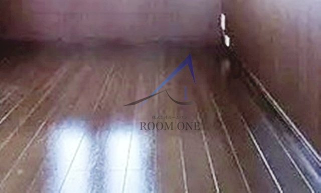 アーバンプレイス東中野ⅢＢの居間・リビング|洋室のお部屋です。