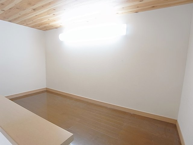 ヴィアーレ南町の内装|可愛いロフト付き