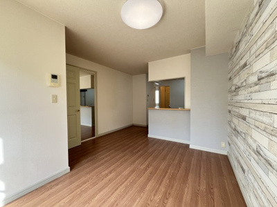 【居間・リビング】 | キャピタル旗ヶ崎