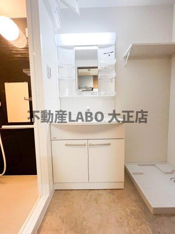 シナジーコート大正泉尾の独立洗面台