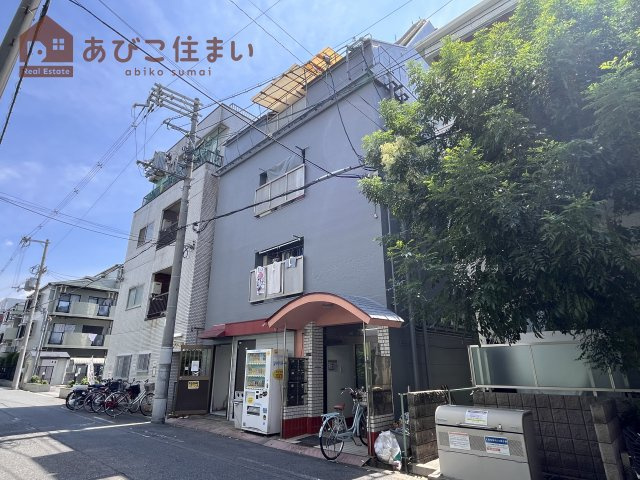 シーズコート住吉の外観