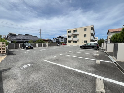 【駐車場】 | ベルアネスA棟