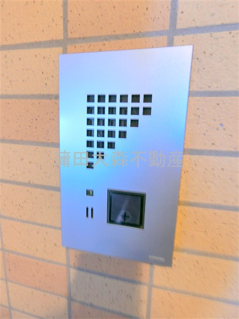 プレール・ドゥーク蒲田Ⅱの玄関