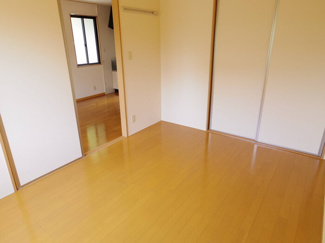 【内装】 | エミナン３ | 南側洋室