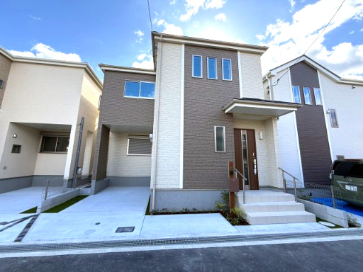 堺市美原区黒山　新築一戸建ての外観