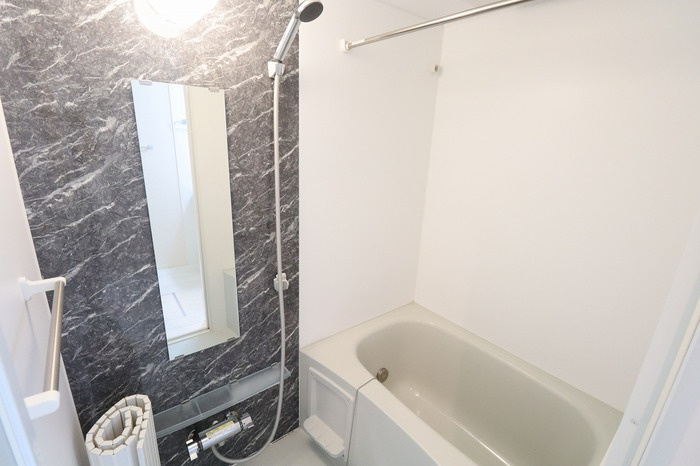 シーリーコートの浴室|浴室（追い焚き機能付き）