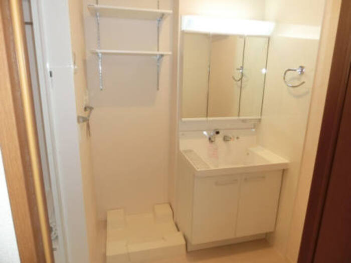 セジュール輝の独立洗面台|洗面室