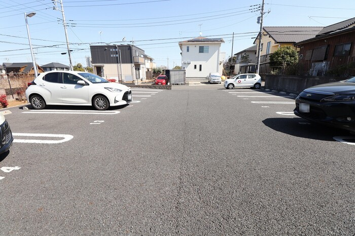 Lupo(ﾙﾎﾟ)の駐車場|駐車場