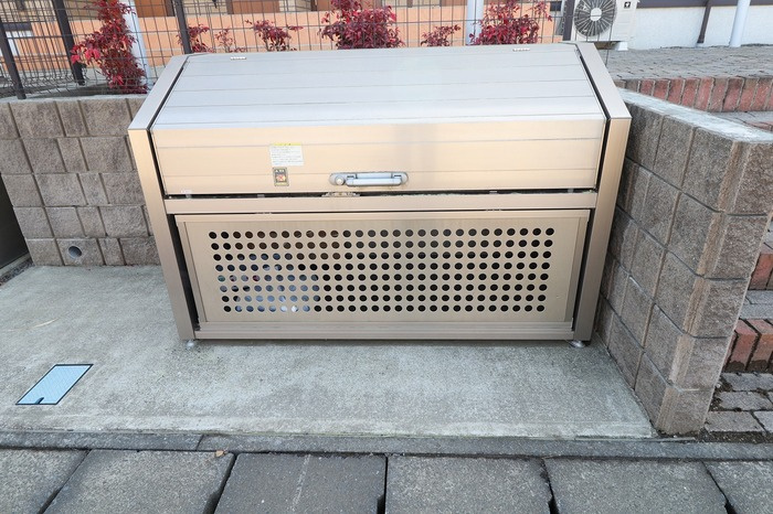 Lupo(ﾙﾎﾟ)のその他共用部分|ゴミストッカー