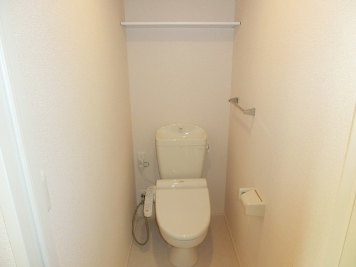 サニースワンⅡのトイレ|温水洗浄暖房便座