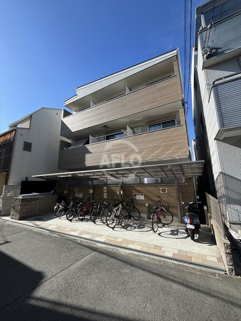 クリエオーレ舎利寺