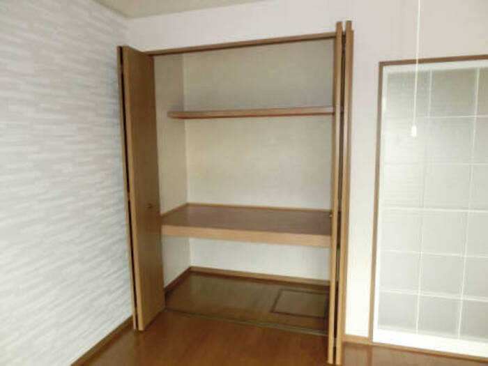 フローラルＣの収納|クローゼット