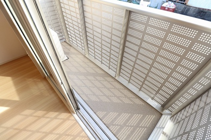 ブレポットのバルコニー|バルコニー