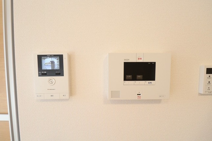 ブレポットのセキュリティ|SECOMホームセキュリティ搭載