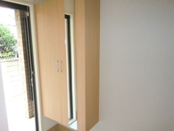 Ｐｉａ Ｙ'ｓ（ピア ワイズ）の玄関|シューズボックス