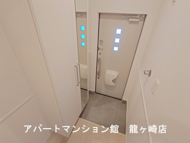 ソリオＢの玄関