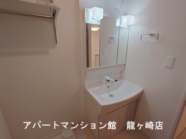 ソリオＢの独立洗面台