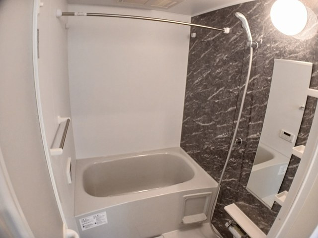 カレントヴィラⅥの浴室