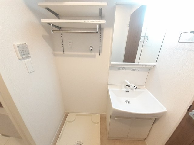 アンフィニ土浦Ｂの独立洗面台|その他