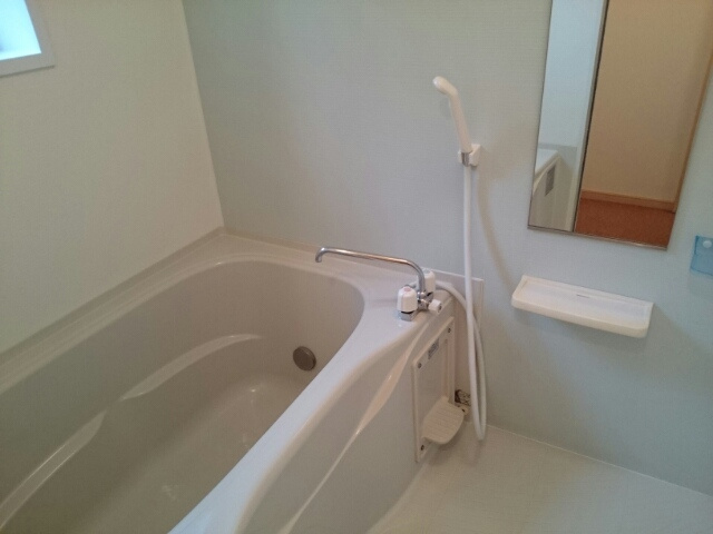 ミルトシューネの浴室|バス