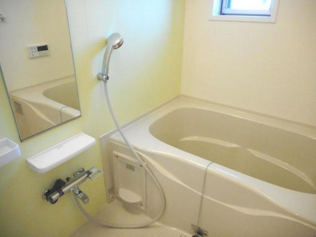 クレスト・ココ　Ａの浴室|バス