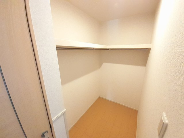 クレスト・ココ　Ａの収納|収納