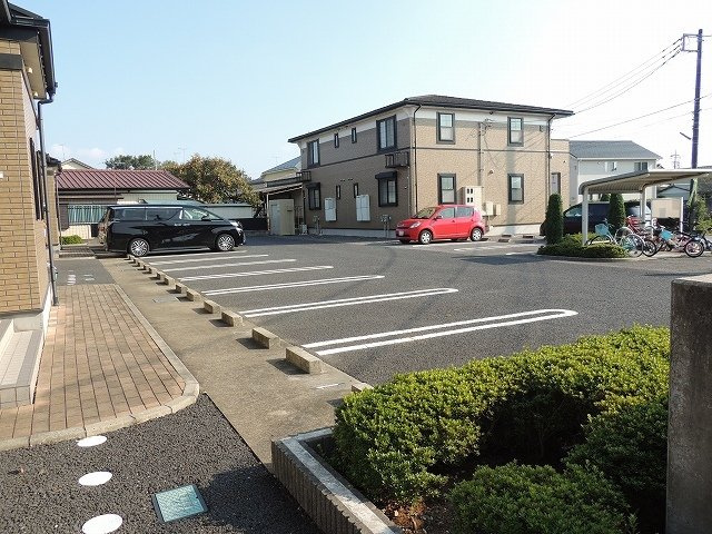 霞台ハイツＥの駐車場|駐車場