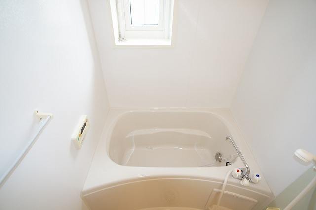 霞台ハイツＥの浴室|バス